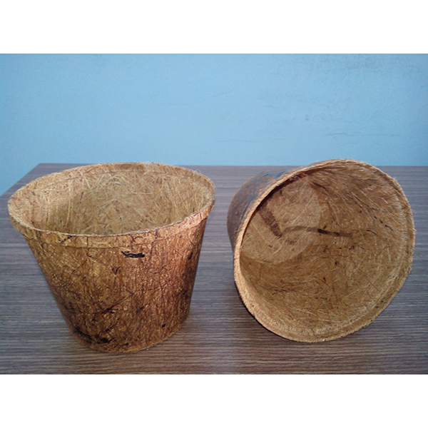Coconut fiber pots 